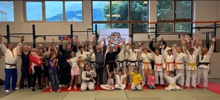 Trainingsgruppe in der Halle